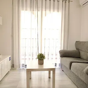https://bonito-apartamento-cerca-de-la-playa-de-torrox.1costadelsol.com